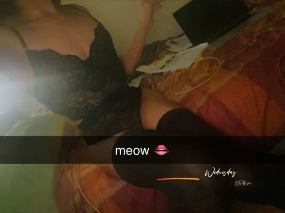 OnlyFans cuenta cutenerdyfemdoll header 2