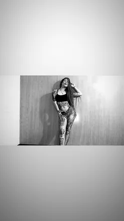 OnlyFans account  karlynalexx header 2