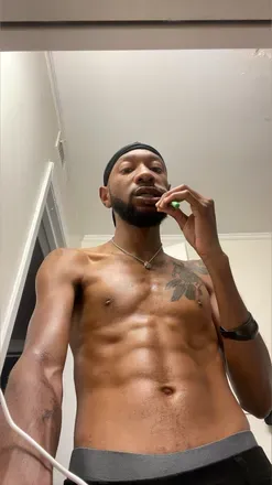 OnlyFans account  drewskisantana avatar 1