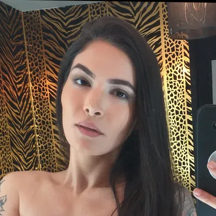 OnlyFans cuenta silkyjulievip avatar 1