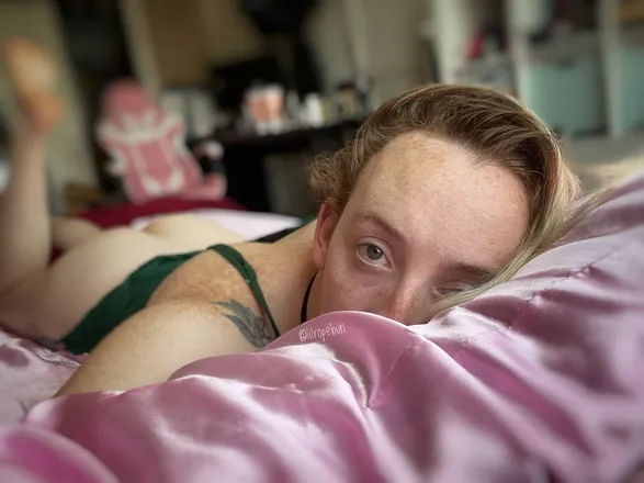 OnlyFans cuenta lilfaefoxfree header 1