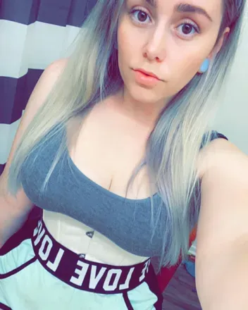 OnlyFans cuenta breezy.bree avatar 1