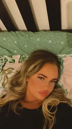 OnlyFans cuenta lillilyy avatar 1