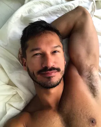 OnlyFans of henr11