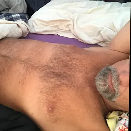 OnlyFans account  hung_girthy_dad header 2
