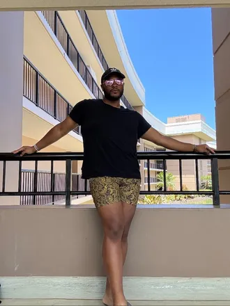 OnlyFans cuenta badray1122 header 2