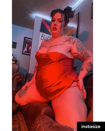 OnlyFans account  glasstablegrl avatar 1