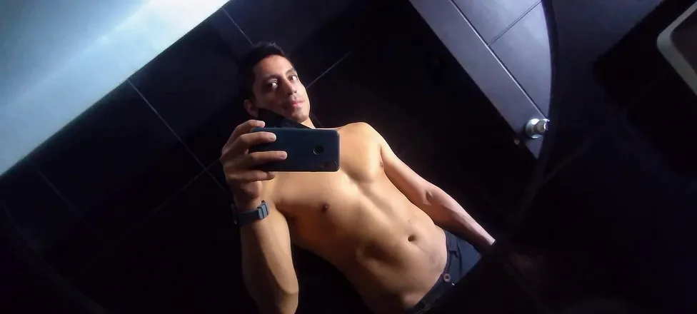 OnlyFans account  santillo header 2
