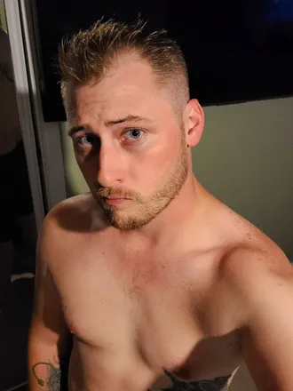 OnlyFans cuenta c_hrisbane header 2
