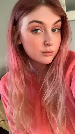 OnlyFans cuenta emilyjaneelm avatar 1