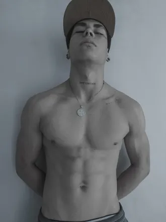 OnlyFans cuenta sergio.style header 2