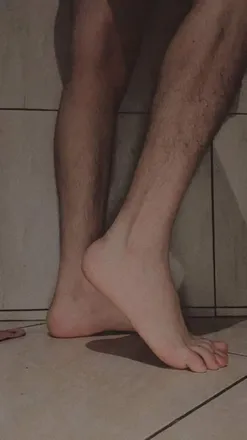 OnlyFans cuenta oliver_44 header 2