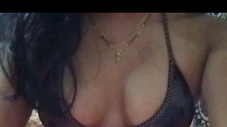 OnlyFans cuenta yourmysterygrl header 2