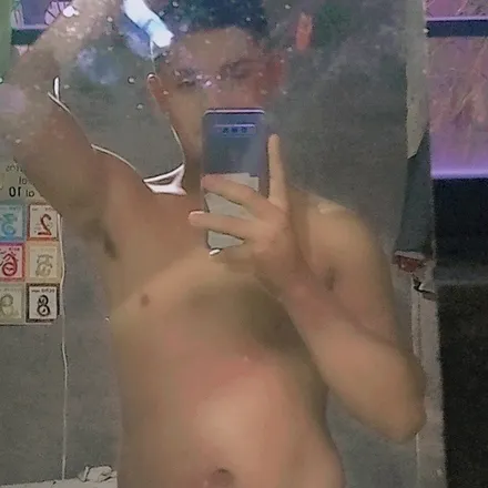 OnlyFans cuenta u263318339 header 2