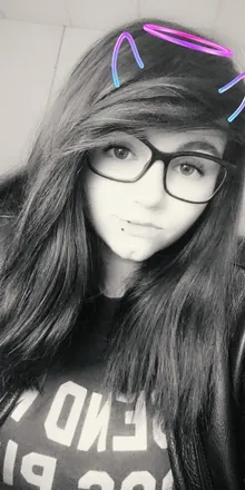 OnlyFans cuenta emoteen6660 header 2