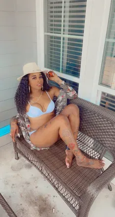 OnlyFans account  tonya_gotti header 2