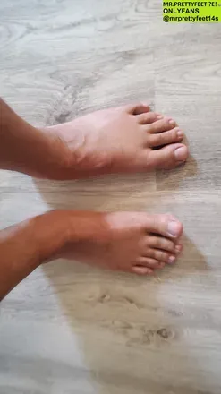 OnlyFans cuenta mrprettyfeet14s avatar 1