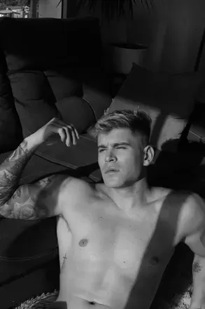 OnlyFans account  imdavidpr header 2