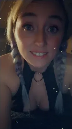 OnlyFans cuenta green-eyed-beauty9 avatar 1