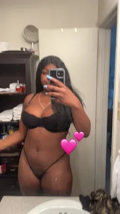 OnlyFans account  henbabe avatar 1