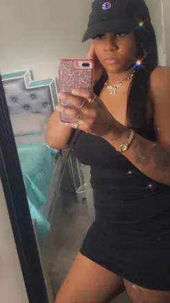OnlyFans account  prettymee avatar 1