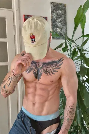 OnlyFans account  andreastallion avatar 1