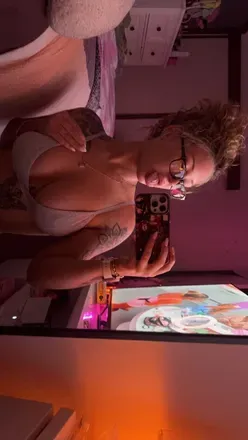 OnlyFans cuenta niq.56 avatar 1
