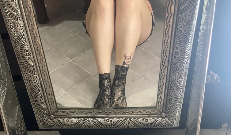 OnlyFans cuenta wenmejiaa header 2