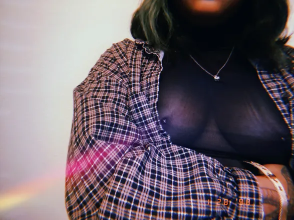 OnlyFans cuenta parissdimes header 2