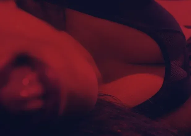OnlyFans cuenta ela_moray header 2