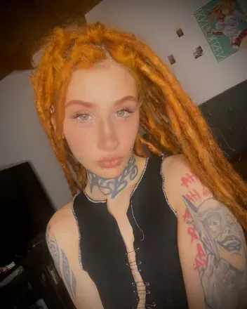 OnlyFans cuenta kazivalkyrie avatar 1