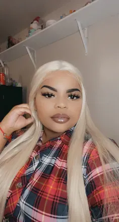OnlyFans cuenta spicylatinmami avatar 1