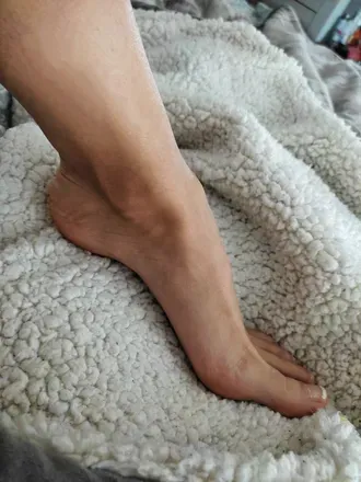 OnlyFans cuenta thesoleoffeetdiary avatar 1