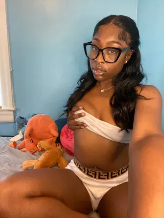 OnlyFans cuenta giialovee avatar 1