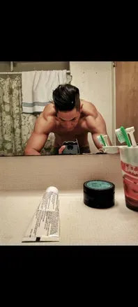 OnlyFans cuenta dadbodasian avatar 1