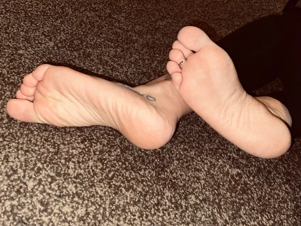 OnlyFans cuenta juli_nt header 2