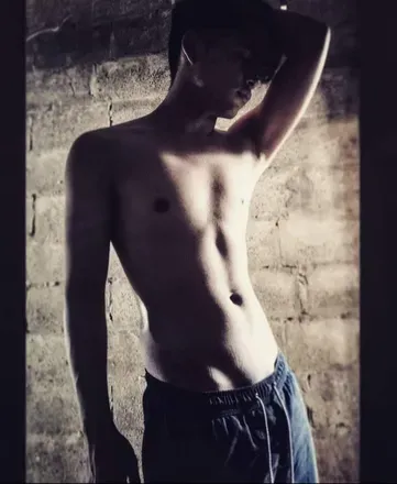 OnlyFans cuenta solorzano_94 avatar 1