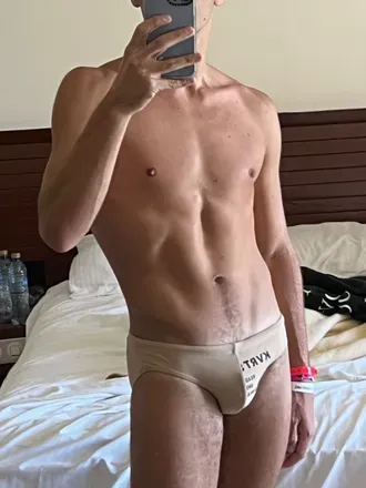 OnlyFans cuenta shhhhsh3a avatar 1