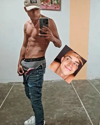 OnlyFans account  dereck_level avatar 1