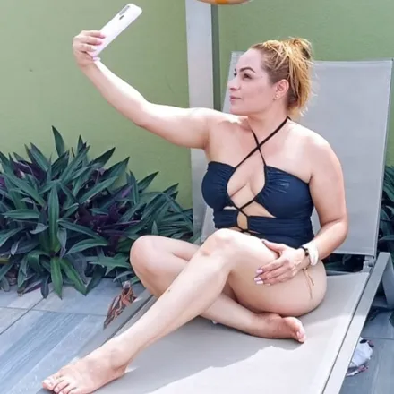 OnlyFans cuenta adrigarcial header 2