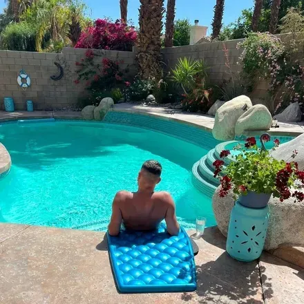 OnlyFans cuenta str8nutguzzler avatar 1