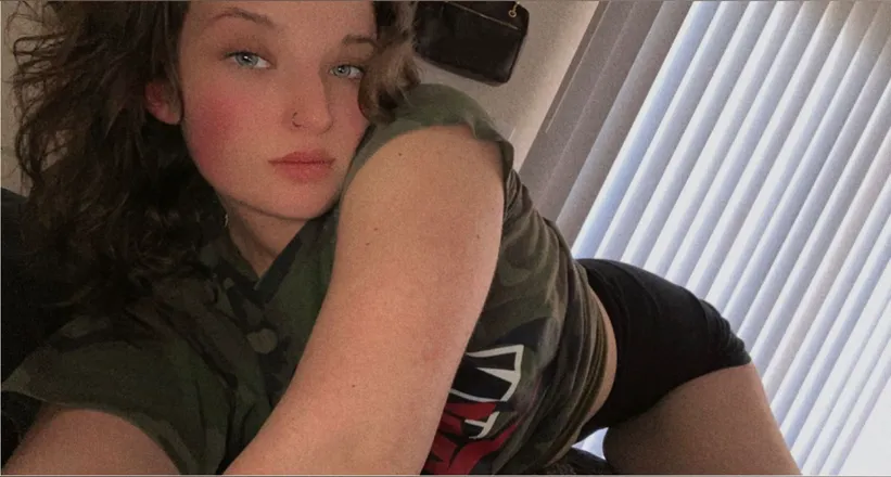 OnlyFans account  pprincesssbee header 2