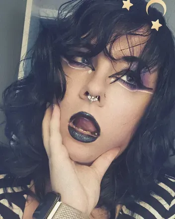 OnlyFans account  lewdyliionharte avatar 1