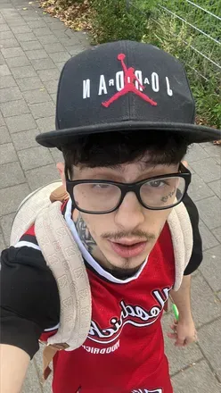 OnlyFans cuenta mcflyyxxx avatar 1