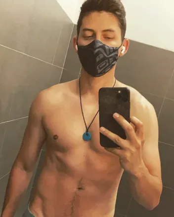 OnlyFans cuenta steamy4josh avatar 1