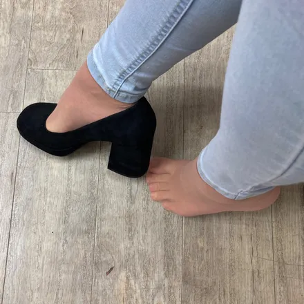 OnlyFans cuenta blondiesexylegs header 2