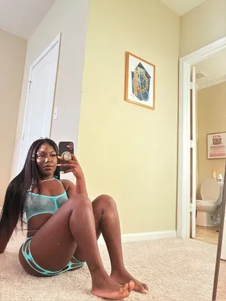 OnlyFans cuenta nylacherry avatar 1