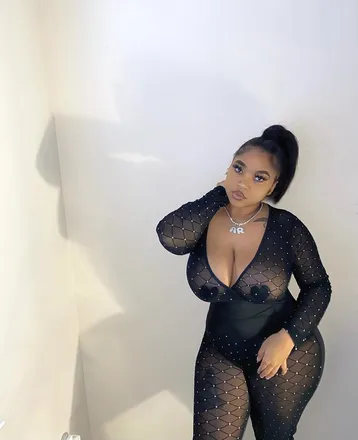 OnlyFans cuenta itsaryferrari header 2