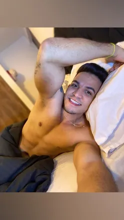OnlyFans cuenta unmiiguel header 2