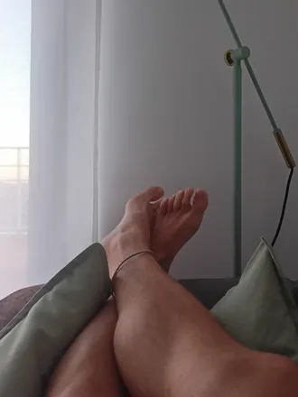 OnlyFans cuenta feetmanforu header 2